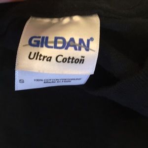 Gildan Tops - Big Bang Theory t-shirt Gildan Tops - Big Bang Theory t-shirt